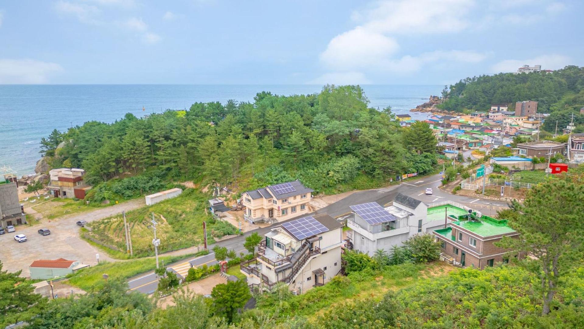 Goseong Sea&Star Pension Exterior foto